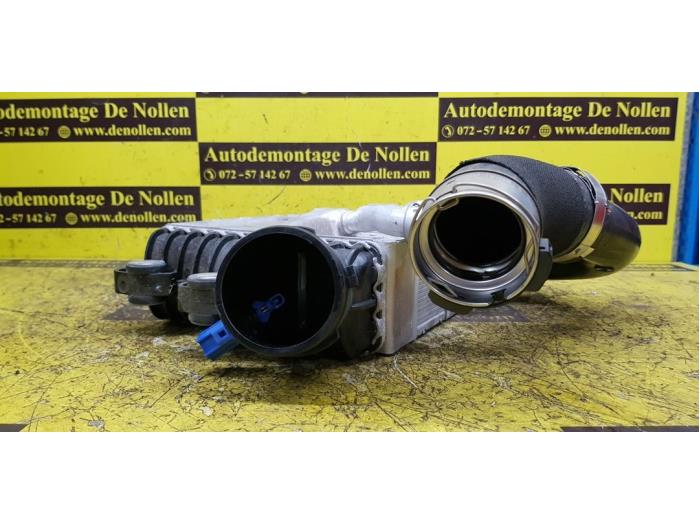 Usados Intercooler Landrover Discovery V (LR) 2.0 Td4 16V Precio € 181,50 IVA incluido ofrecido por autodemontage denollen