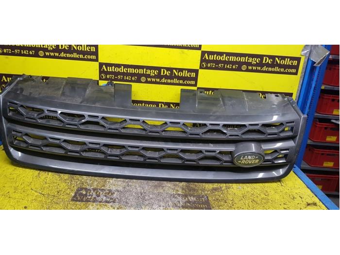 Begagnade Grill Landrover Discovery V (LR) 2.0 Td4 16V Pris € 181,50 Inklusive moms erbjuds av autodemontage denollen