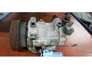 Used Air conditioning pump Renault Clio III (BR/CR) 1.5 dCi 85 Price € 75,00 Margin scheme offered by de Nollen autorecycling