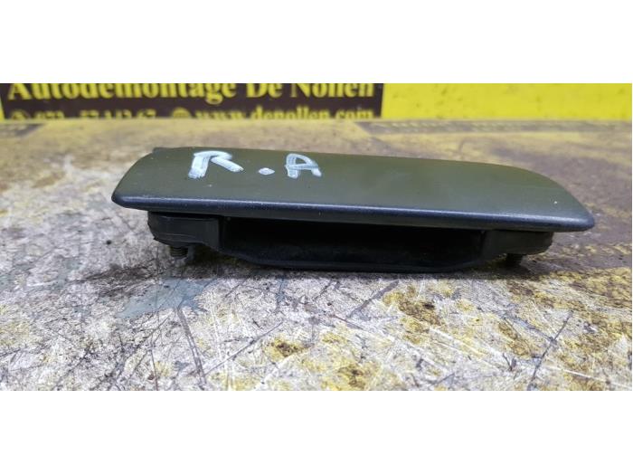 Poignée portière 4portes arrière droite d'un Suzuki Wagon-R+ (SR) 1.2 16V 1999