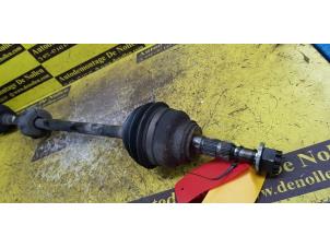 Used Front drive shaft, right Opel Zafira (F75) 2.2 16V Price € 40,00 Margin scheme offered by de Nollen autorecycling