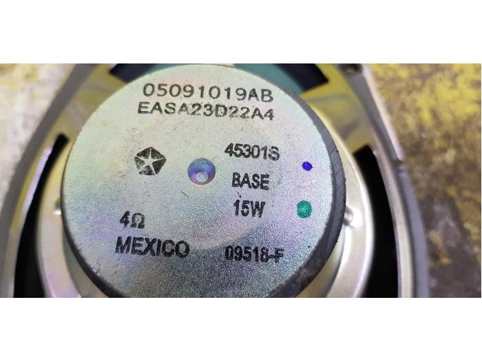 Lautsprecher van een Jeep Compass (MP) 1.4 Multi Air2 16V 2019