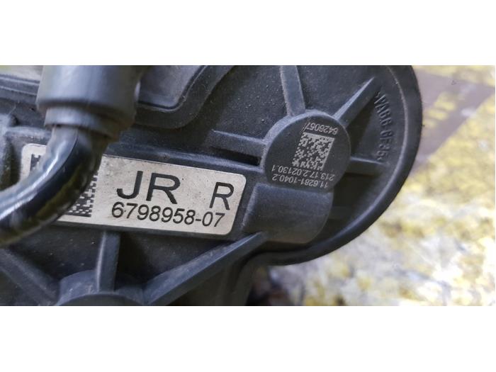 Rear brake calliper, right from a MINI Countryman (F60) 2.0 16V Cooper S 2018