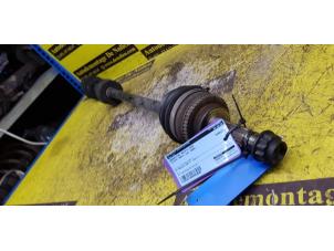 Used Front drive shaft, right Toyota Yaris (P1) 1.3 16V VVT-i Price € 40,00 Margin scheme offered by de Nollen autorecycling
