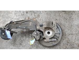 Used Rear brake calliper, left Volkswagen Golf VII Variant (AUVV) 2.0 R 4Motion 16V Price € 121,00 Inclusive VAT offered by de Nollen autorecycling