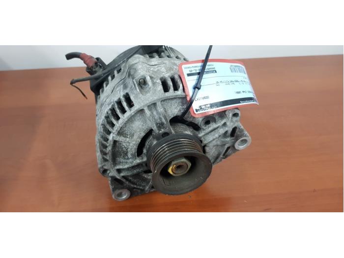 Gebrauchte Dynamo Ford Mondeo II 1.8i 16V E2/96 EEC Preis € 50,00 Margenregelung angeboten von autodemontage denollen