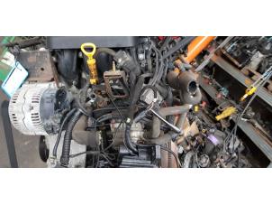 Motor van een Skoda Octavia (1U2) 1.6 GLX 1998