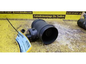 Used Air mass meter Opel Vectra C 2.2 DTI 16V Price € 20,00 Margin scheme offered by de Nollen autorecycling