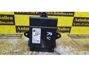 Used Comfort Module Opel Vectra C 2.2 DTI 16V Price on request offered by de Nollen autorecycling