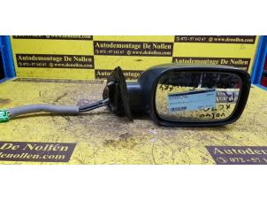 Used Wing mirror, right Volvo XC70 (SZ) XC70 2.4 T 20V Price € 150,00 Margin scheme offered by de Nollen autorecycling