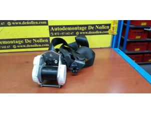 Used Rear seatbelt, left Volkswagen Polo V (6R) 1.8 GTI 16V Price € 90,75 Inclusive VAT offered by de Nollen autorecycling