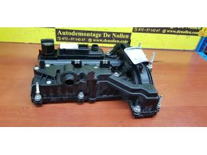 Used Rocker cover Ford Fiesta 6 (JA8) 1.0 EcoBoost 12V 100 Price € 151,25 Inclusive VAT offered by de Nollen autorecycling
