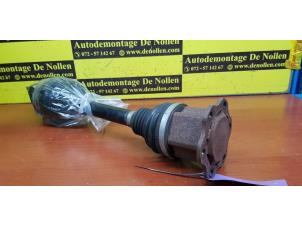 Used Front drive shaft, left Audi A5 (8T3) 2.0 TDI 16V Price € 125,00 Margin scheme offered by de Nollen autorecycling