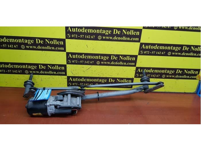 Renault Trafic Wiper motor + mechanisms stock