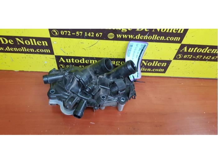 Usagé Pompe à eau Seat Arona (KJX) 1.0 TSI 12V Prix € 181,50 Prix TTC proposé par autodemontage denollen