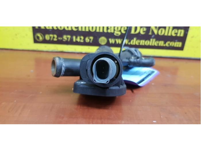 Water pipe from a Volkswagen Tiguan (5N1/2) 2.0 TDI 16V 4Motion 2011