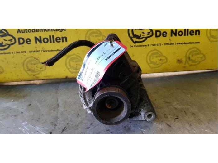 Used Dynamo BMW 3 serie (E36/2) 316i Price € 30,00 Margin scheme offered by autodemontage denollen