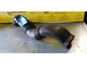Used Air intake hose Mini Mini Open (R57) 1.6 16V Cooper S Price € 60,50 Inclusive VAT offered by de Nollen autorecycling