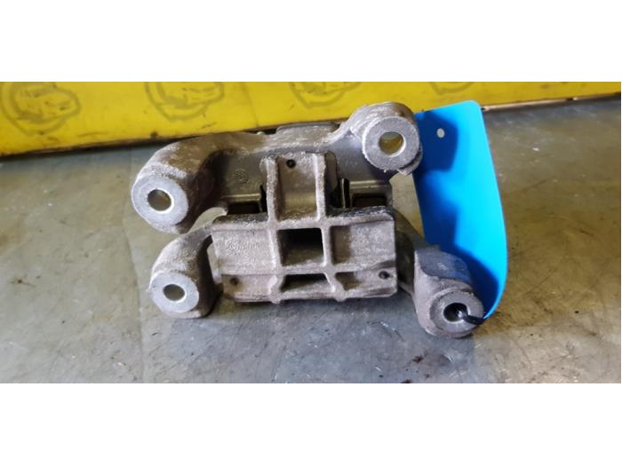 Usagé Support boîte de vitesses Mini Mini Open (R57) 1.6 16V Cooper S Prix € 36,30 Prix TTC proposé par autodemontage denollen