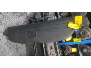 Used Luggage compartment cover Opel Signum (F48) 2.2 DGI 16V Price € 75,00 Margin scheme offered by de Nollen autorecycling