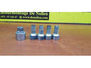 Used Set of wheel bolts Volkswagen Golf VII (AUA) 1.5 TSI Evo BlueMotion 16V Price on request offered by de Nollen autorecycling