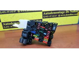 Used Fuse box Volkswagen Golf VII (AUA) 1.5 TSI Evo BlueMotion 16V Price on request offered by de Nollen autorecycling