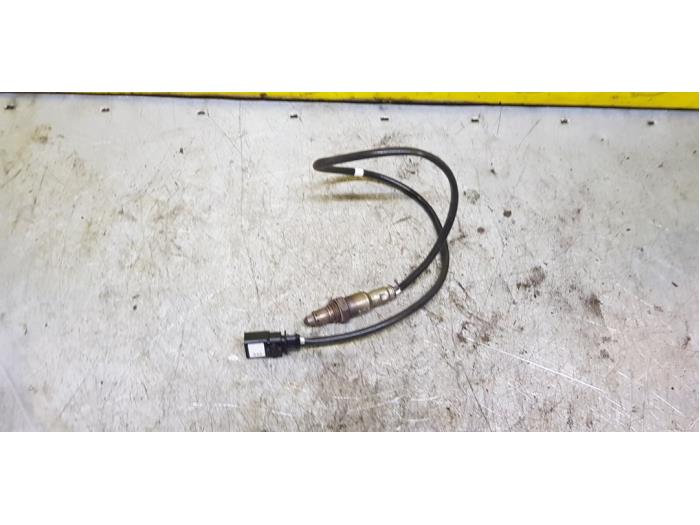 Sonde lambda d'un Volkswagen Golf VII (AUA) 1.5 TSI Evo BlueMotion 16V 2018