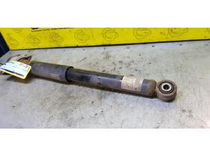 Used Rear shock absorber, left Volkswagen Scirocco (137/13AD) 1.4 TSI BlueMotion Technology 125 16V Price € 30,00 Margin scheme offered by de Nollen autorecycling