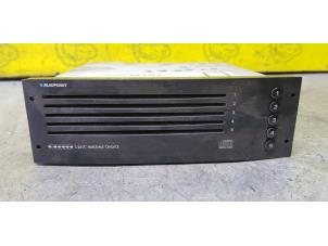 Used CD changer Peugeot Expert (G9) 1.6 HDi 90 16V Price € 211,75 Inclusive VAT offered by de Nollen autorecycling