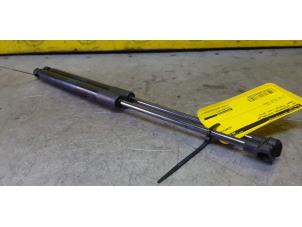 Used Set of tailgate gas struts Smart Fortwo Coupé (453.3) 0.9 TCE 12V Price € 32,61 Inclusive VAT offered by de Nollen autorecycling