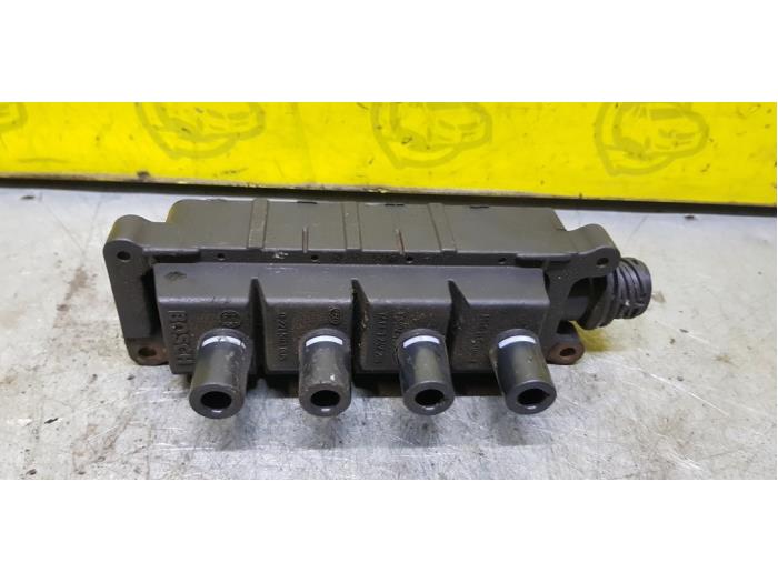 Ignition coil BMW 3 serie 316 Ci - 0221503005 16E2