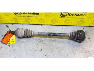 Used Drive shaft, rear left BMW 3 serie (E90) 318i 16V Price € 40,00 Margin scheme offered by de Nollen autorecycling