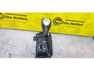Used Automatic gear selector Landrover Range Rover Sport (LS) 2.7 TDV6 24V Price € 181,50 Inclusive VAT offered by de Nollen autorecycling