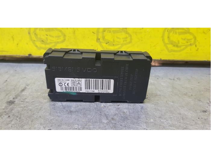Begagnade Däcktrycksmodul Peugeot 207/207+ (WA/WC/WM) 1.6 16V RC Turbo Pris € 36,30 Inklusive moms erbjuds av autodemontage denollen