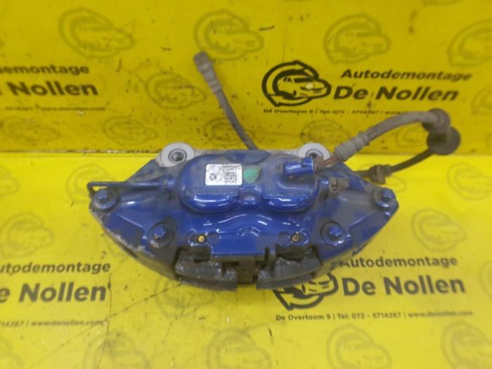 Bremsen Set Komplett vorne BMW 5 serie 530d 3.0 TwinPower Turbo 24V
