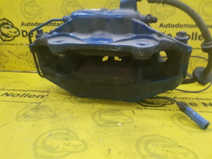 Bremsen Set Komplett vorne BMW 5 serie 530d 3.0 TwinPower Turbo 24V