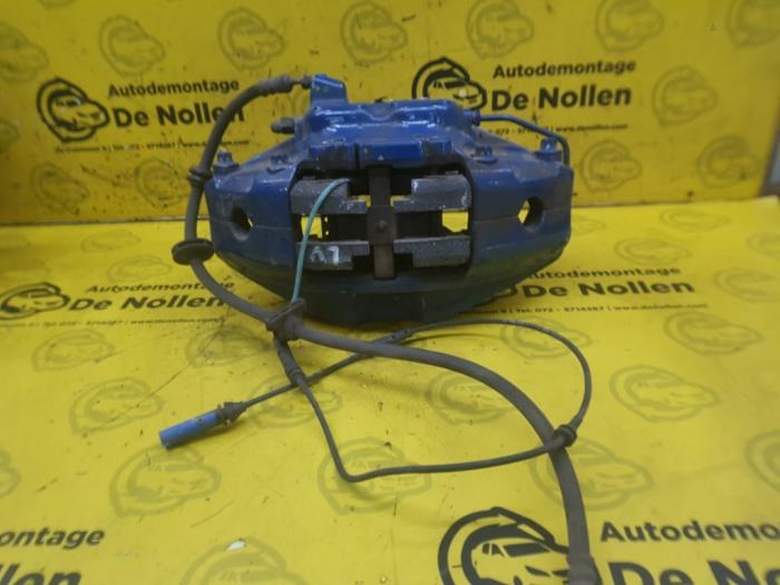 Bremsen Set Komplett vorne BMW 5 serie 530d 3.0 TwinPower Turbo 24V