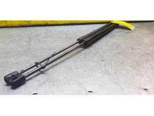 Used Set of tailgate gas struts Ford Fiesta 6 (JA8) 1.6 SCTi ST 16V Price € 32,61 Inclusive VAT offered by de Nollen autorecycling