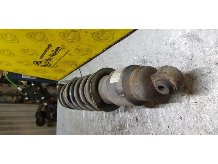 Rear shock absorber, right Subaru Legacy Touring Wagon 2.0 D 16V ...