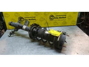 Used Rear shock absorber, right Landrover Range Rover Evoque (LVJ/LVS) 2.0 eD 150 16V Price € 114,95 Inclusive VAT offered by de Nollen autorecycling