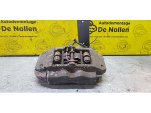 Used Rear brake calliper, left Audi Q7 (4LB) 3.0 TDI V6 24V Price € 75,00 Margin scheme offered by de Nollen autorecycling