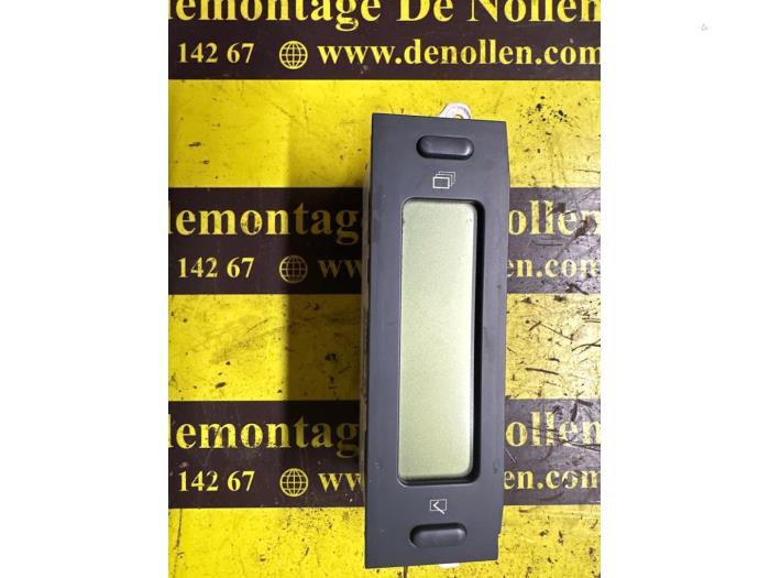 Begagnade Innerdisplay Citroen C5 I Break (DE) 2.0 16V Pris € 35,00 Marginaltabell erbjuds av autodemontage denollen