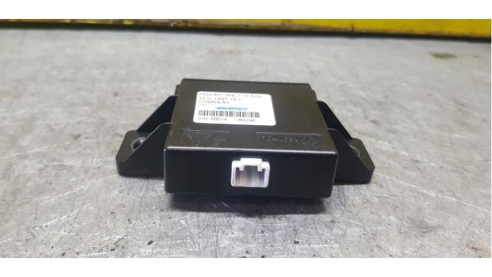 Usagé Divers Nissan 370 Z (Z34A) 3.7 V6 24V Prix € 121,00 Prix TTC proposé par autodemontage denollen