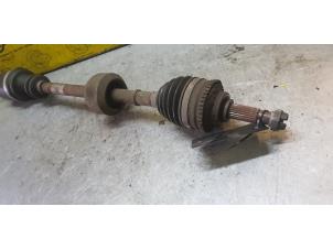 Used Front drive shaft, right Renault Clio II (BB/CB) 1.4 16V Price € 45,00 Margin scheme offered by de Nollen autorecycling
