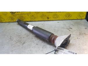 Used Rear shock absorber, right Mini Mini (F55) 1.5 12V Cooper Price € 48,40 Inclusive VAT offered by de Nollen autorecycling