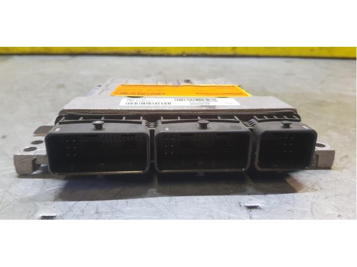 Used Engine management computer Dacia Lodgy (JS/SD0J) Price on request offered by autodemontage denollen