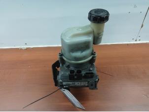 Usados Bomba de dirección asistida Dacia Lodgy (JS) 1.5 dCi FAP Precio € 200,00 Norma de margen ofrecido por de Nollen autorecycling