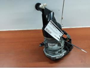 Używane Pompa wspomagania kierownicy Citroen C4 Picasso (UD/UE/UF) 1.6 HDi 16V 110 Cena € 121,00 Z VAT oferowane przez de Nollen autorecycling