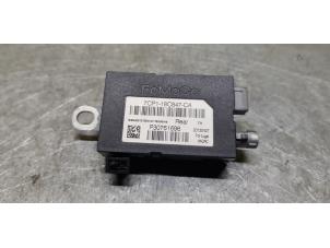 Used Antenna Amplifier Ford C-Max (DXA) 2.0 TDCi 150 16V Price € 20,00 Margin scheme offered by de Nollen autorecycling