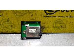 Used Antenna Amplifier Mercedes B (W245,242) 1.5 B-150 16V Price € 24,20 Inclusive VAT offered by de Nollen autorecycling